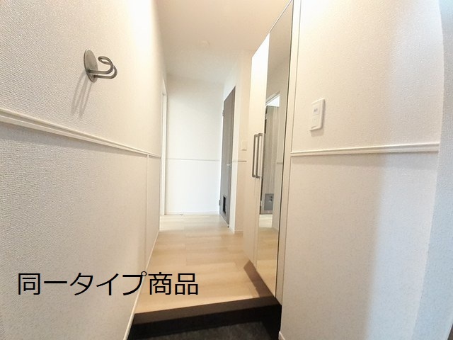 ヒカルサ新潟関屋 玄関