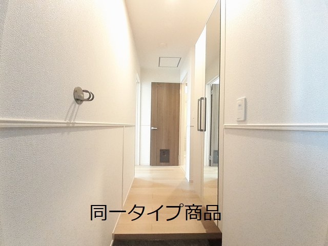 ヒカルサ新潟関屋 玄関