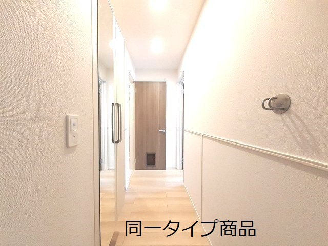 ヒカルサ新潟関屋 玄関