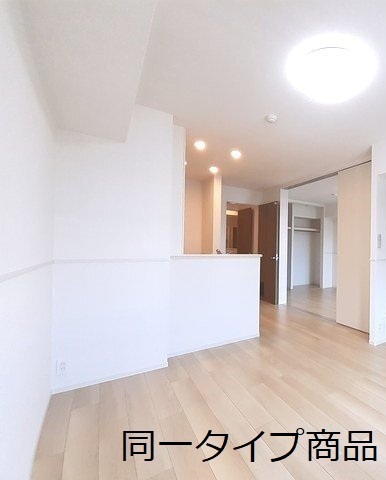 ヒカルサ新潟関屋 リビング