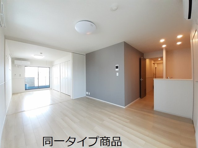 ヒカルサ新潟関屋 リビング