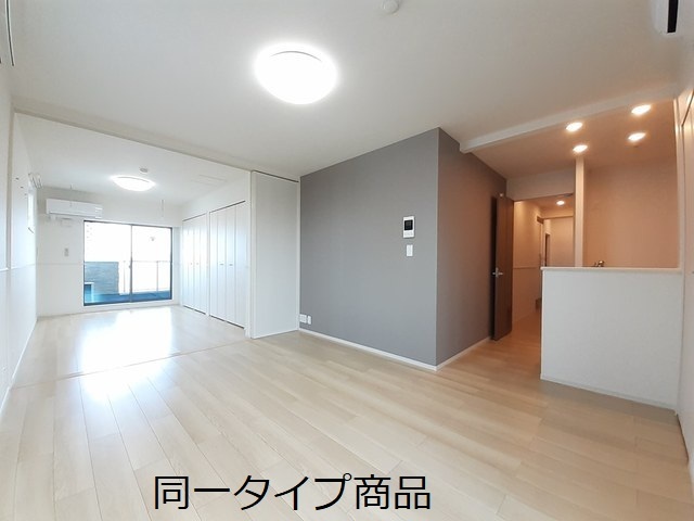 ヒカルサ新潟関屋 リビング