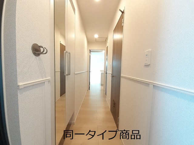 ヒカルサ新潟関屋 玄関