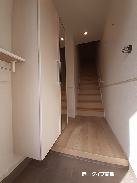クレストⅠ 玄関