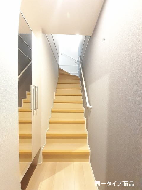 シャトレーベル 玄関