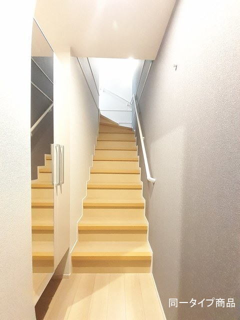 シャトレーベル 玄関