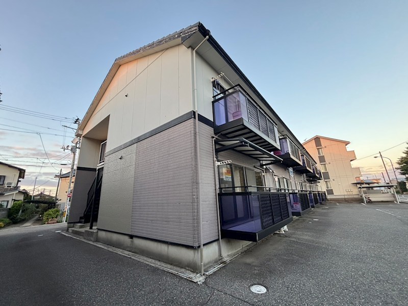 アスターアオキ 106号室 外観