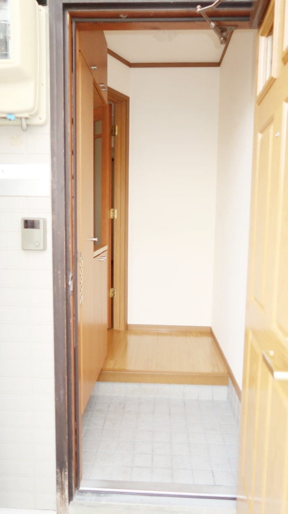 サンテラス　アーイＢ 玄関