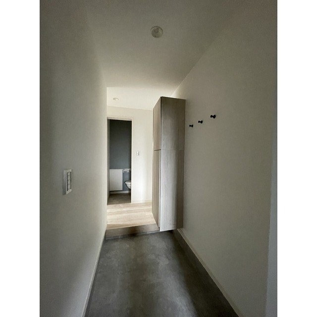 Rooms南万代 玄関