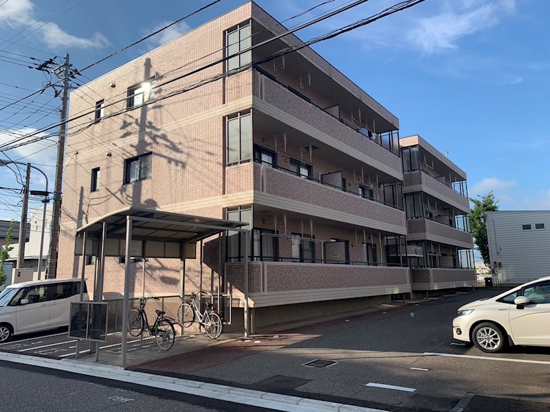 ラフレシール 104号室 外観