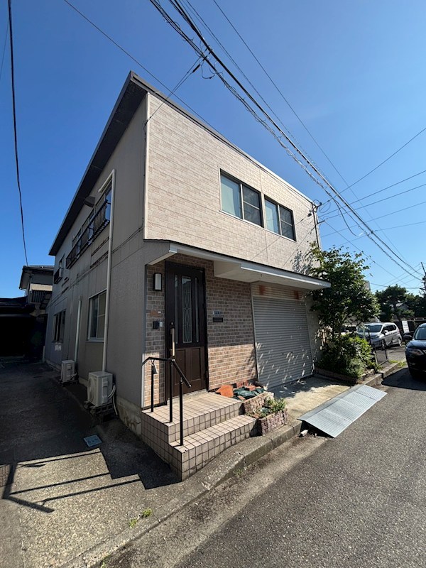 蒲原町山田貸家 外観