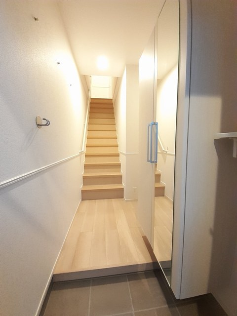 ルシアス 玄関