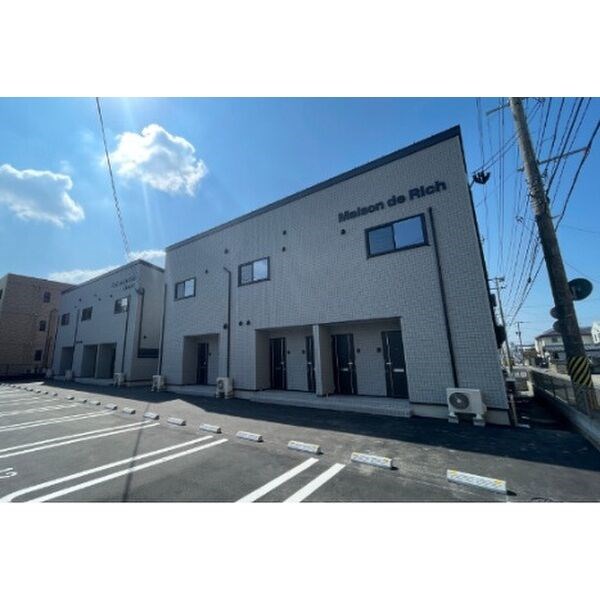 Maison　de　Rich 201号室 外観
