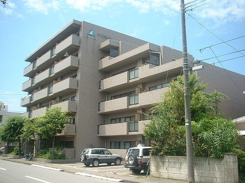 サーパス関屋田町 エントランス