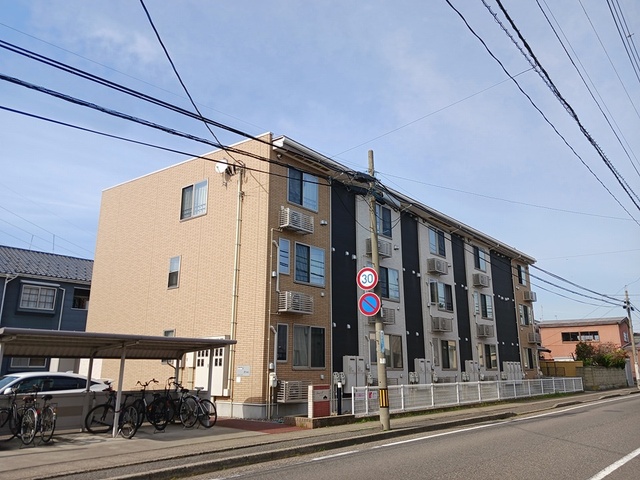 クエストＣ 303号室 外観