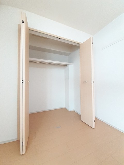 エレガンス 収納