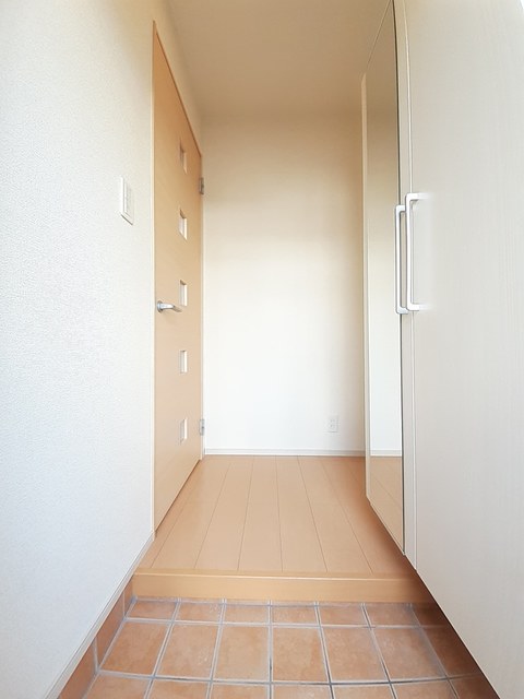 クレエ 玄関
