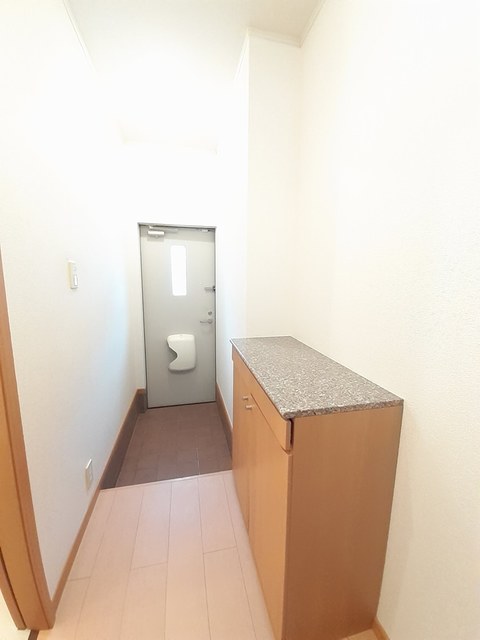 星六　弐号館 玄関