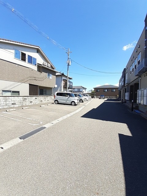 星六さくら 駐車場