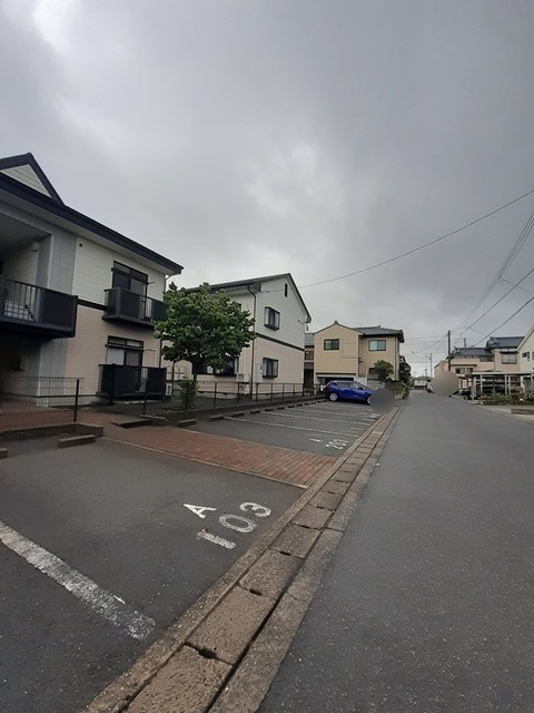 グランドール１ 駐車場