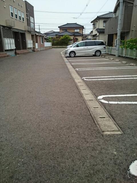 星六もみじ 駐車場