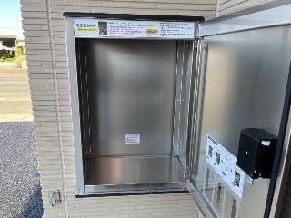 カヴァロ エントランス