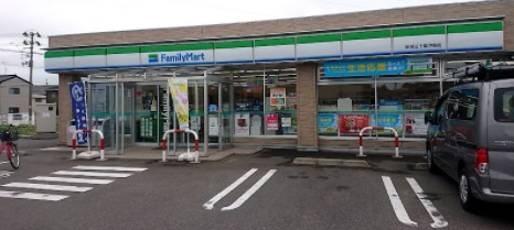 カヴァロ コンビニ