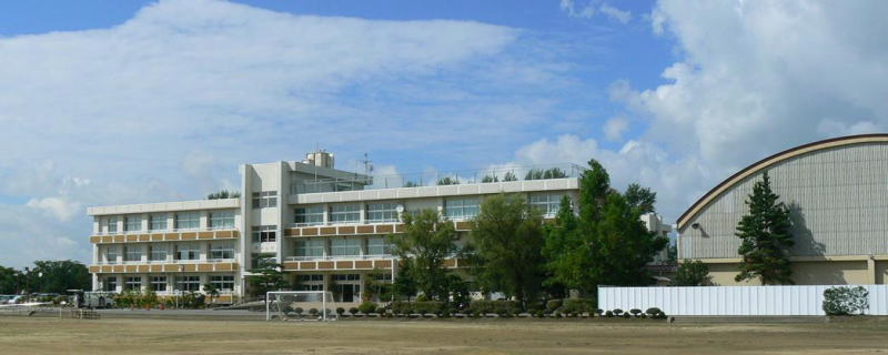 セブンワンテン　F 小学校