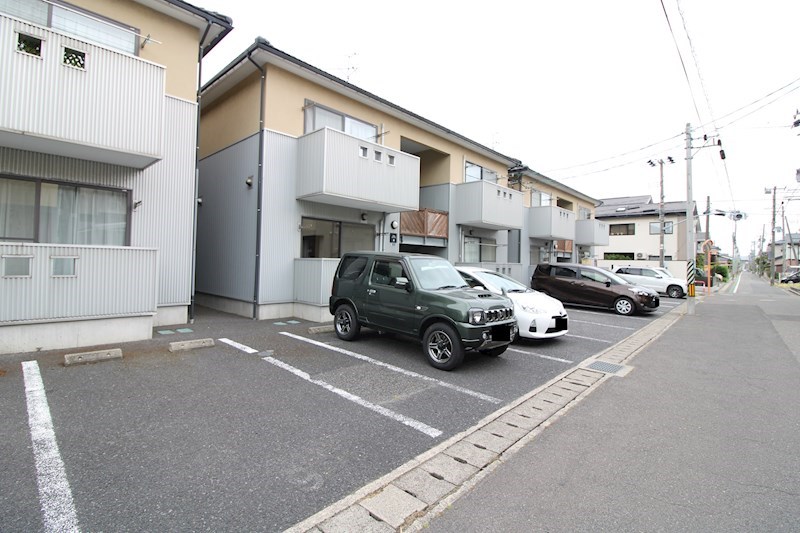 MOAH女池西  エントランス