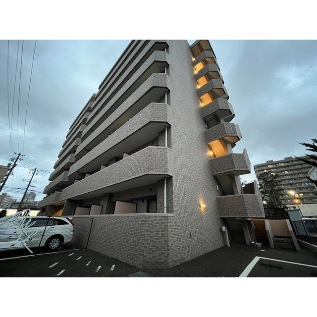 BUENA川端町４丁目弐番館 605号室 外観