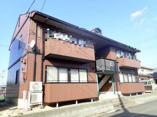 シャーメゾンランブルE 102号室 外観