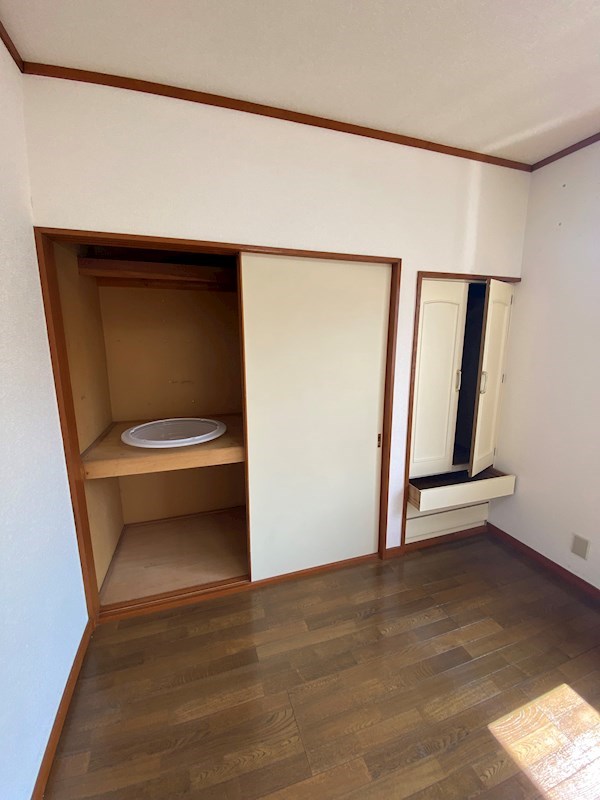 メゾンドヌマ 収納