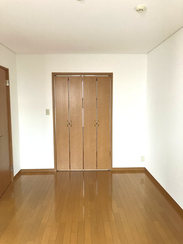 ラフィーネ深沢 ベッドルーム