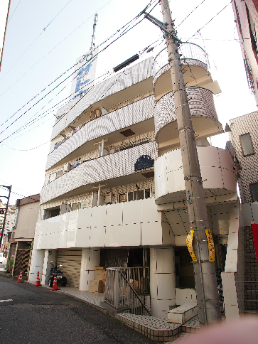 フローレス元町 外観