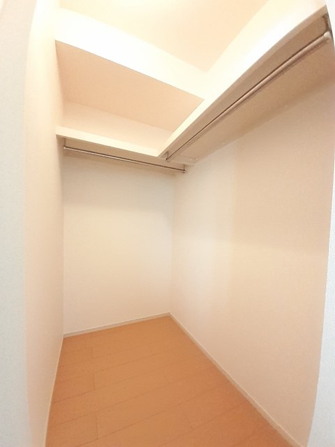 ソレイユⅢ番館 収納