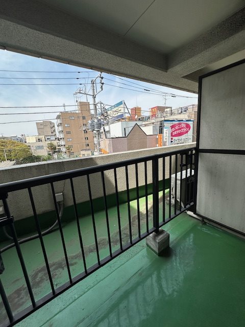 エンドービル ベランダ