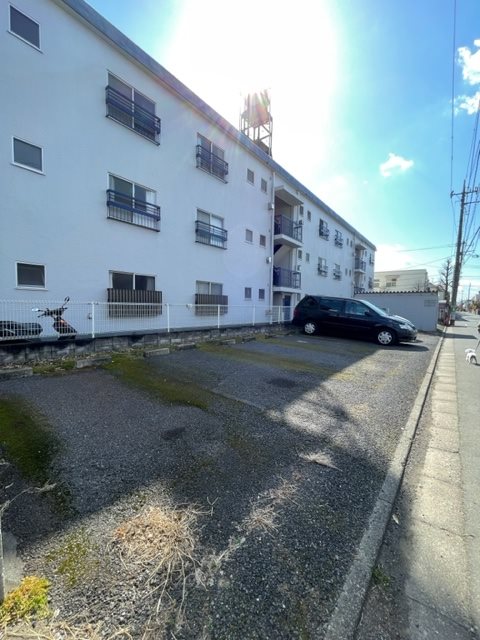 竹下マンション駐車場 玄関