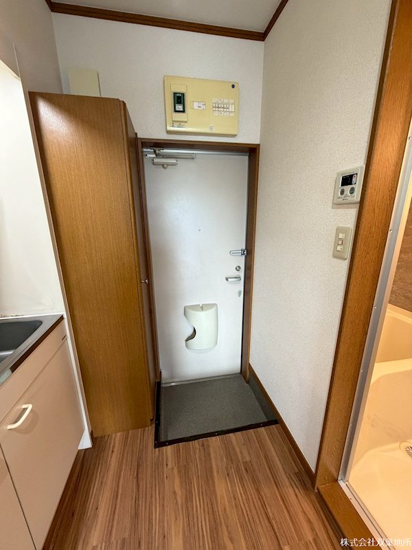 グローリアⅡ  玄関