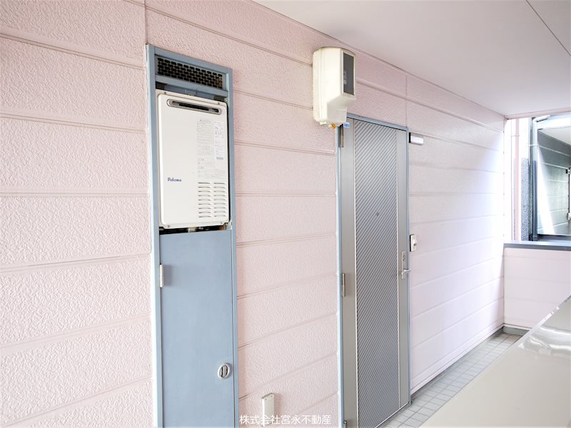 ベルトピア新田塚　Ａ棟 玄関