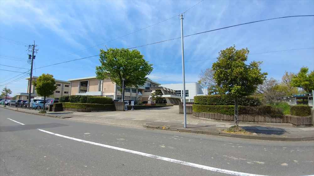 Forest 中学校