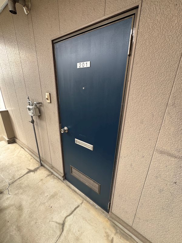 エースレーベン 玄関