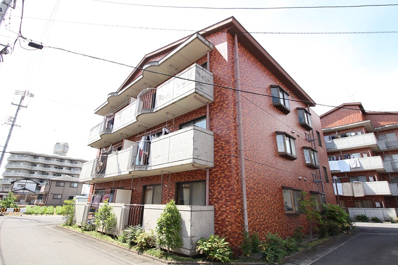 クローバーガーデンB 外観