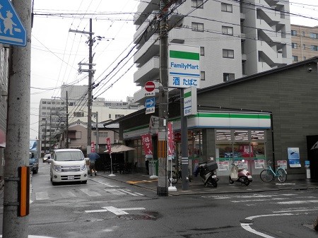京都府京都市中京区御池大東町 コンビニ