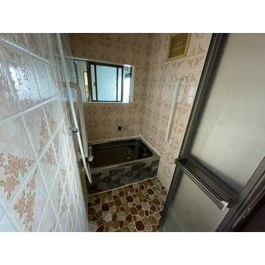 壬生賀陽御所町店舗付住宅 風呂画像