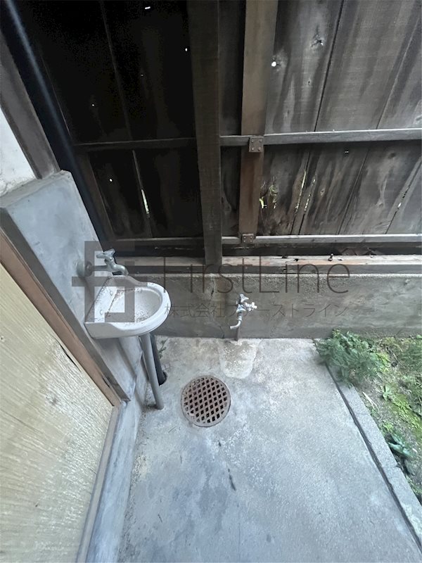 田中門前町店舗付き住宅 洗面所