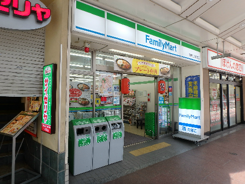 京都ロイヤルビル コンビニ