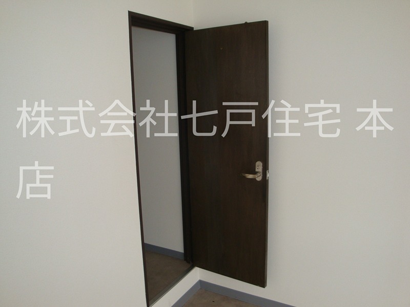 泉町事務所 トイレ
