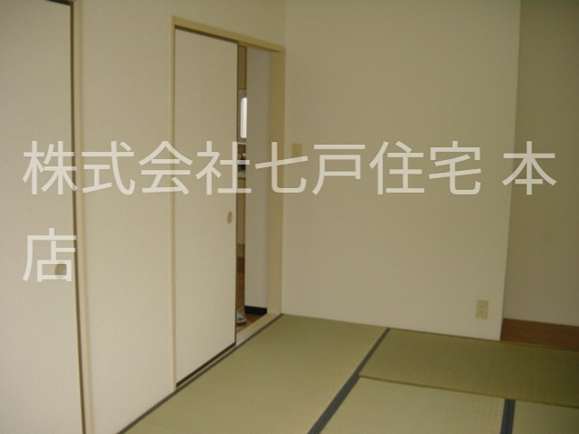 グリーンハウスA ベッドルーム