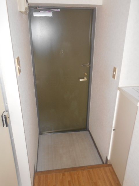 小川第１マンション 玄関