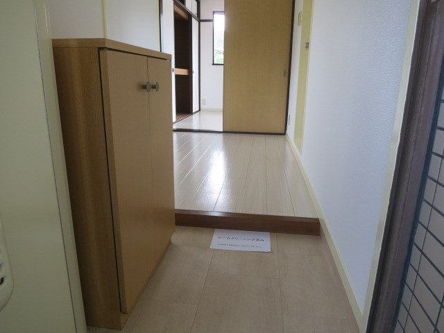 ハイツサニーパル 玄関